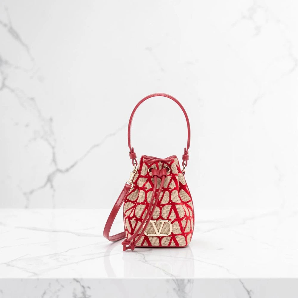 Valentino Garavani | Mini Vlogo signature bucket bag