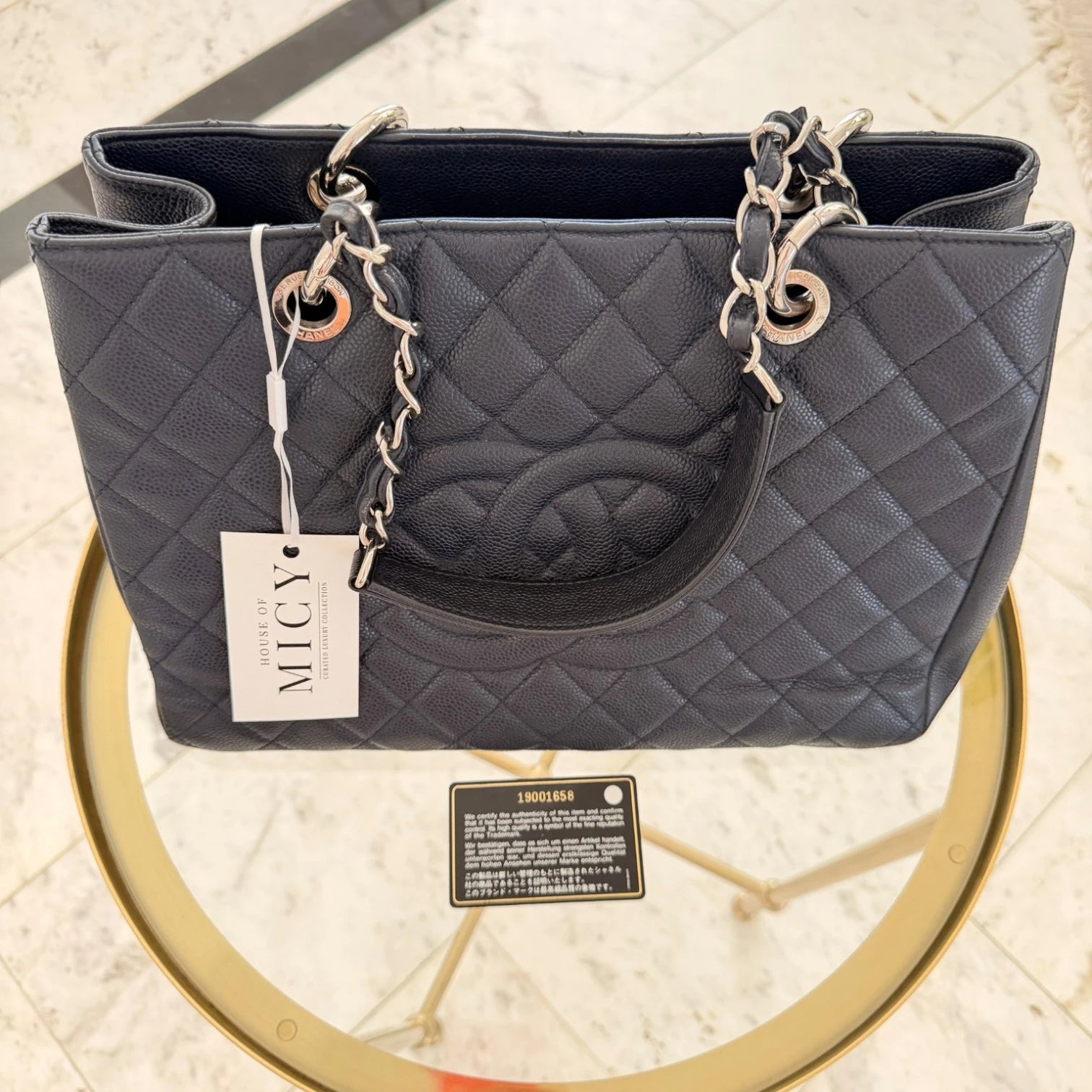 Chanel | Caviar Grand Shopping tote bag