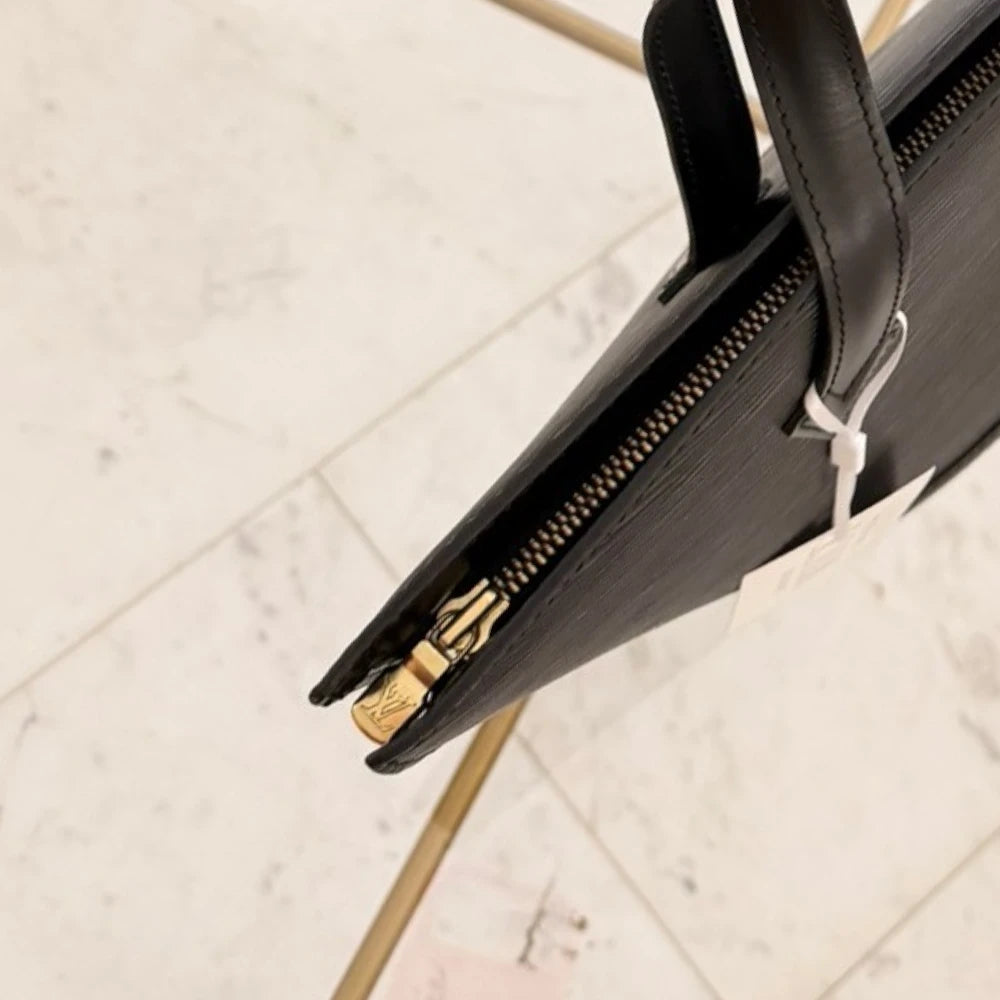 Louis Vuitton | Epi Saint Jacques PM Short Strap Handbag in Black