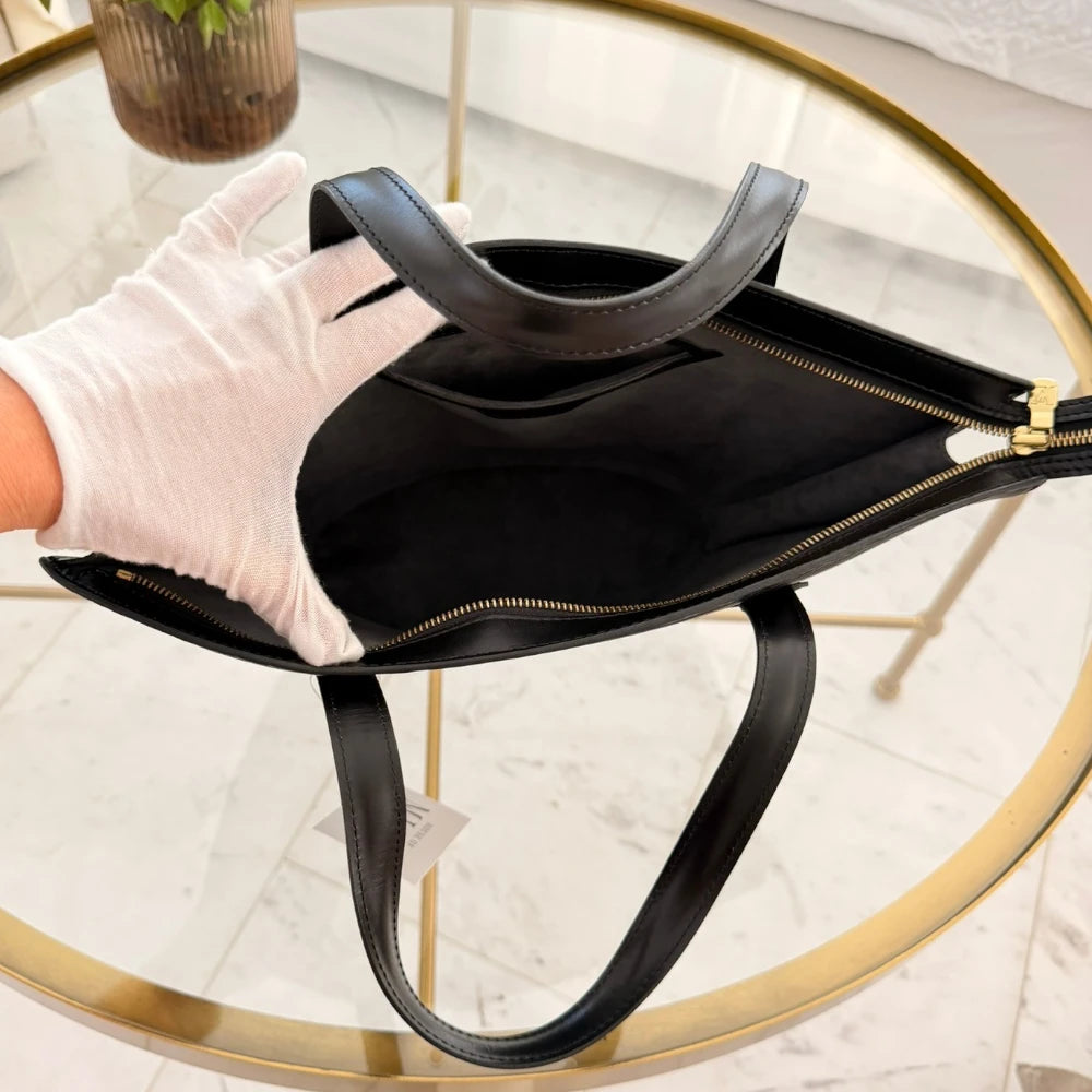 Louis Vuitton | Epi Saint Jacques PM Short Strap Handbag in Black