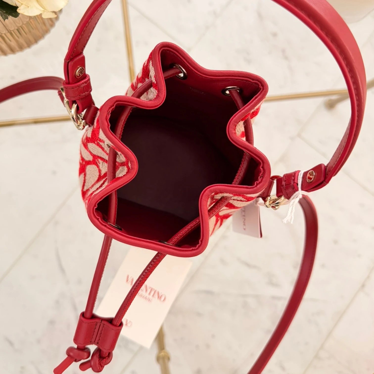 Valentino Garavani  | Mini Vlogo signature bucket bag