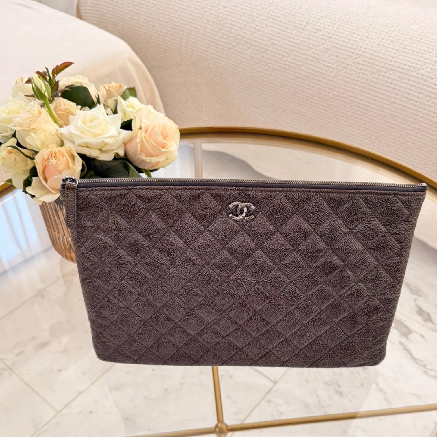 Chanel  | Large Crinkled Patent O Case clutch bag