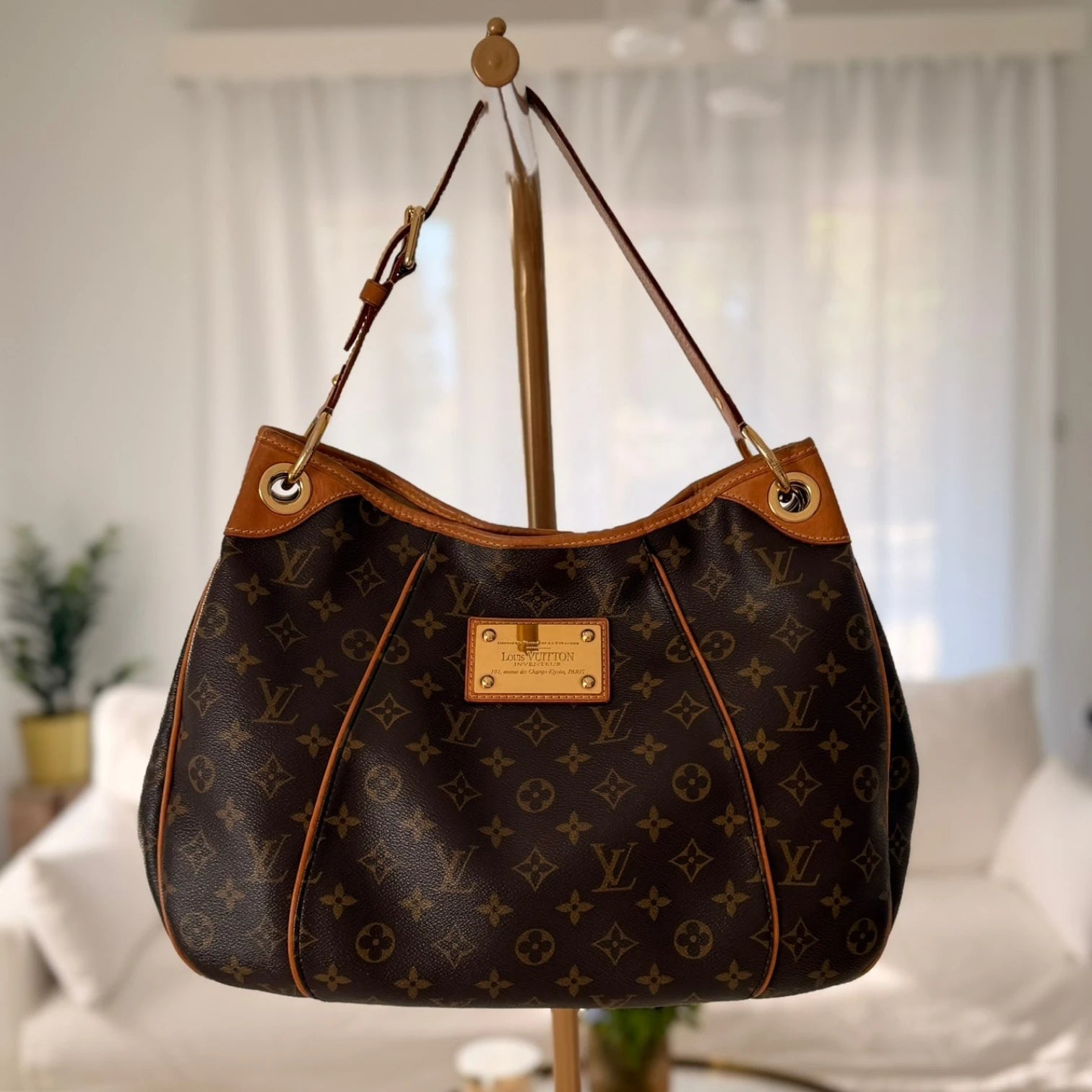 Main shot: Louis Vuitton Galliera PM Monogram tote bag available in Cyprus