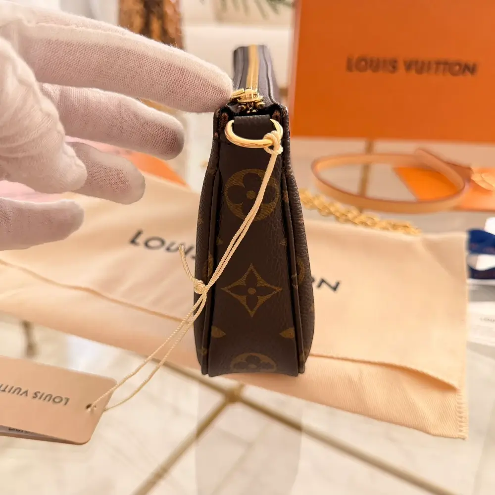 Louis Vuitton | 2026 Pochette Accessoires