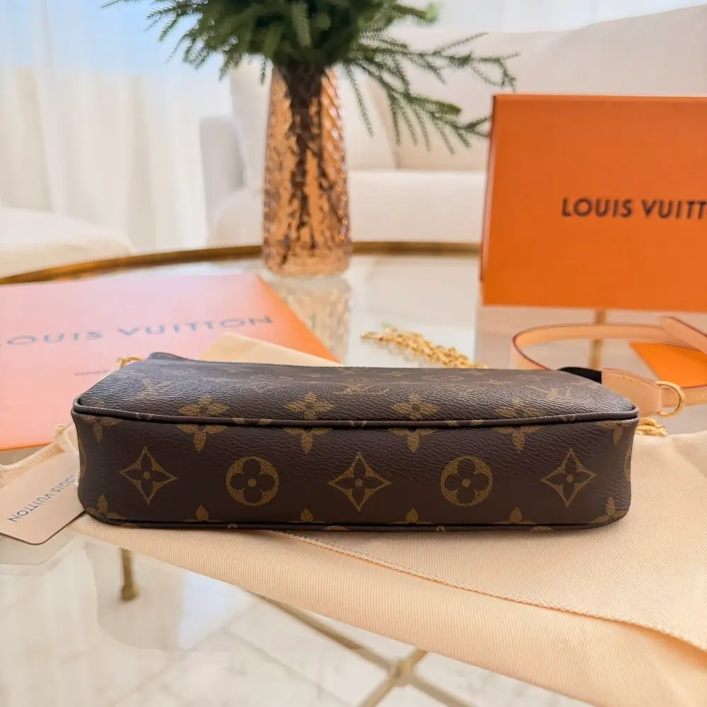 Louis Vuitton | 2026 Pochette Accessoires