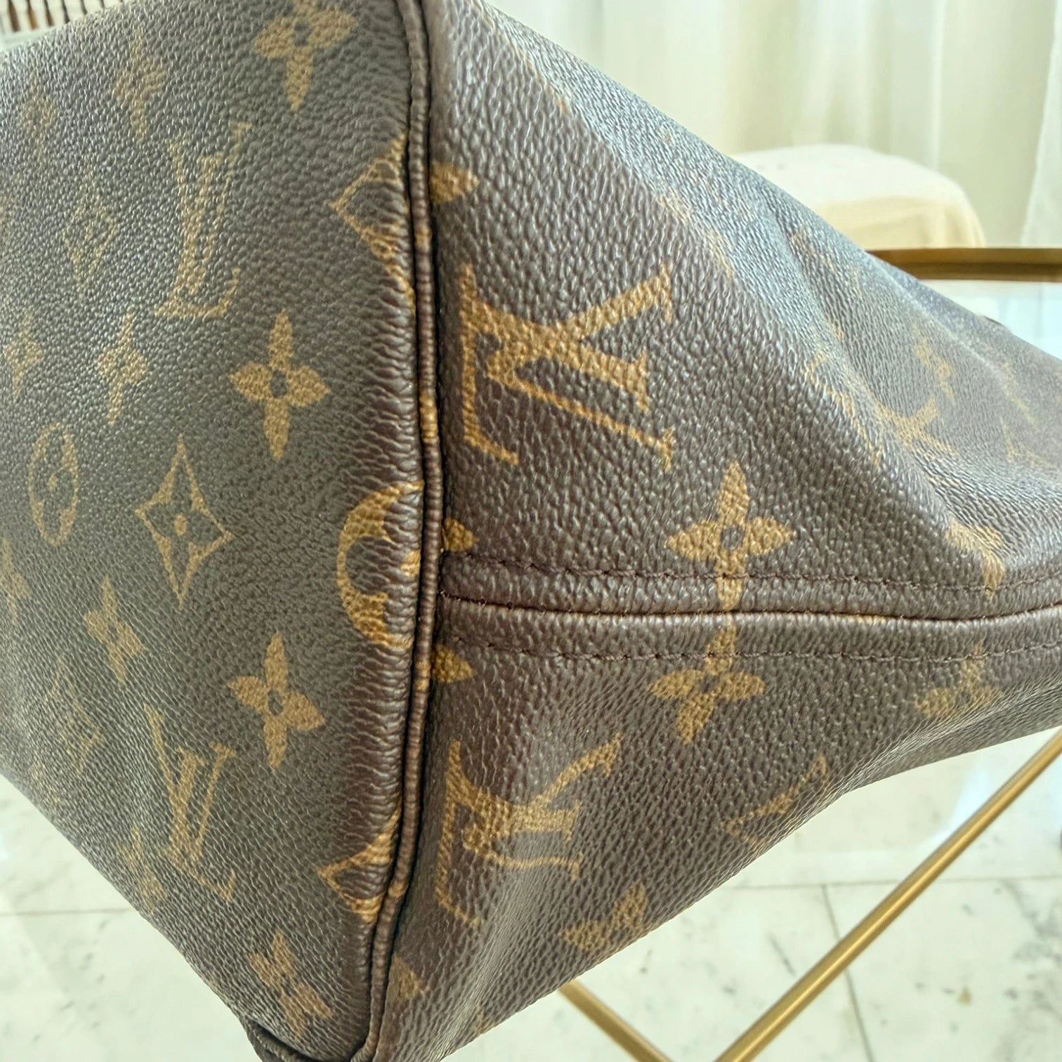 Louis Vuitton | Monogram Neverfull MM tote bag