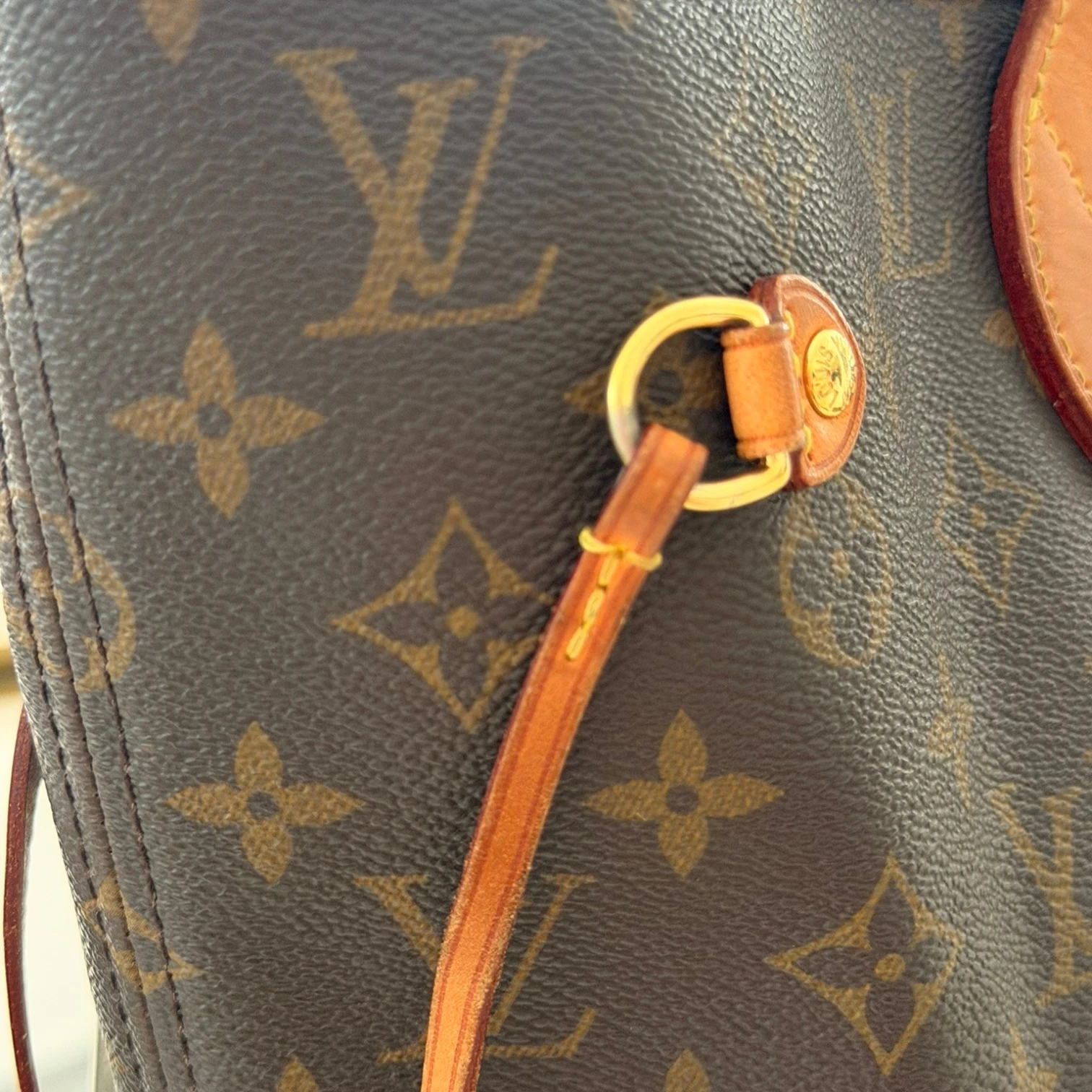 Louis Vuitton | Monogram Neverfull MM tote bag